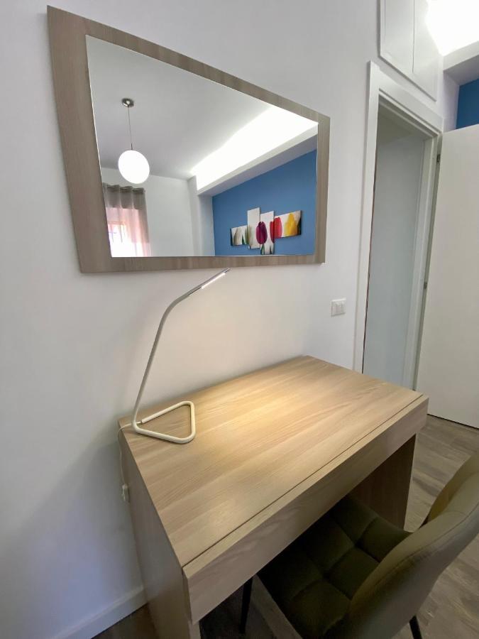 Casa Magrini - Intero Appartamento In Roma Marconi Экстерьер фото